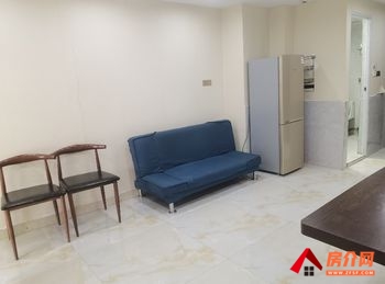 龙湾罗西住宅区二组团，2室1厅房子出租(整租)，租金每月2000元