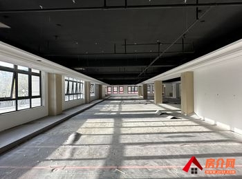 公安大楼867m²写字楼出售，参考报价：420万元