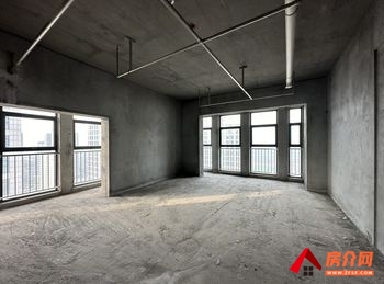 福彩街388m²写字楼出售，参考报价：270万元