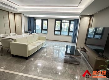 南京建邺正荣润峯,4室2厅房子出租(整租)，租金每月7200元