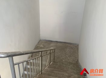 咸安咸安城区3330m²厂房出租，参考报价：面议