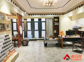 102m²写字楼出租，参考报价：3000元/月