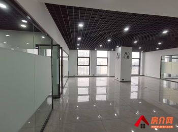 岳阳深蓝时代176m²写字楼出租，参考报价：7800元/月