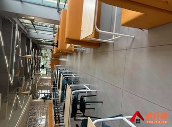 慈溪慈溪市区66m²商铺转让，参考报价：6500元/月