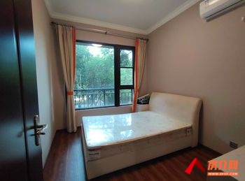 （华发山庄小区房屋出租）香洲华发山庄，3室2厅房子出租(整租)，租金每月4500元