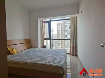 （经典双城D区小区房屋出租）五华经典双城D区，3室2厅房子出租(整租)，租金每月2200元