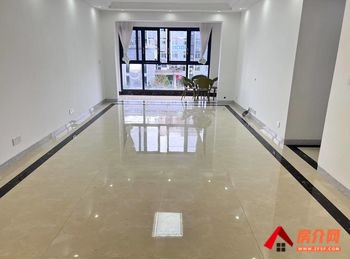 红花岗中天万里湘江(B区)，3室2厅二手房出售,报价：82.8万元
