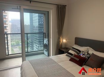 拱墅金地大运桥西府(商业)，1室1厅房子出租(整租)，租金每月2196元