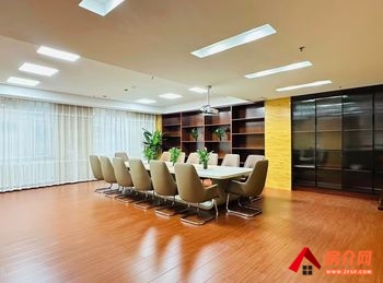 吉美大厦1698m²写字楼出售，参考报价：1358.4万元