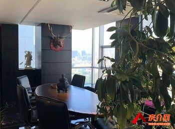 呼和浩特东达广场写字楼1130m²写字楼出售，参考报价：580万元