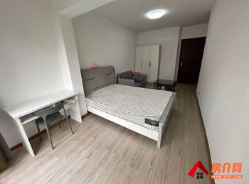 理想红树湾小区房屋出租，昆明西山理想红树湾 3室2厅房子出租(合租)，欢迎联系