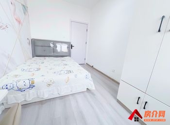 高新将山佳苑一期(南区)，3室2厅房子出租(合租)，租金每月400元
