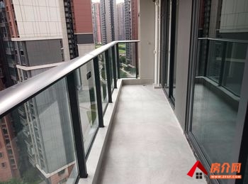 泷景星銮花园(泷景九期)小区房屋出售，禅城泷景星銮花园(泷景九期)，3室2厅，报价：155万元