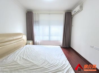 冠泰水晶城小区房屋出售，七星冠泰水晶城，3室2厅，报价：69万元