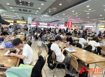 宁波杭州湾新区滨海新城30m²商铺转让，参考报价：3000元/月