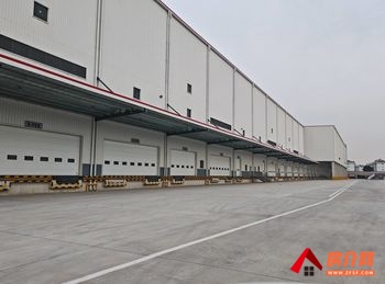 平湖乍浦镇120000m²仓库出租，参考报价：面议