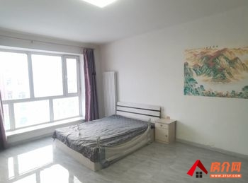 龙沙三合家园(B区)，1室1厅房子出租(整租)，租金每月750元