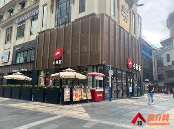 西山滇池路片区225m²商铺出售，参考报价：128万元