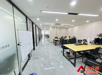 昆明昆明融通中心 >309.32m²写字楼出租，参考报价：面议