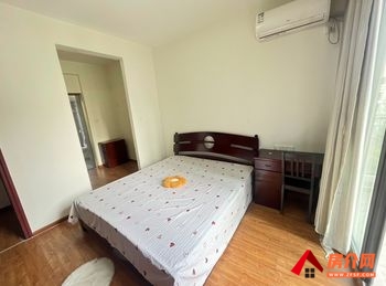 天府新区中建鹿溪澜岸，3室2厅房子出租(合租)，租金每月550元