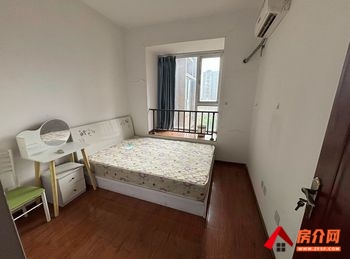 锦辰佳苑小区房屋出租，高新区锦辰佳苑，3室2厅房子出租(合租)，欢迎联系
