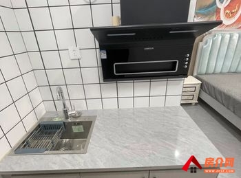 苏州张家港向阳二村,3室0厅房子出租(合租)，租金每月500元