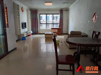 德城新世界小区房屋出售，防城港港口德城新世界 4室2厅，报价：50万元