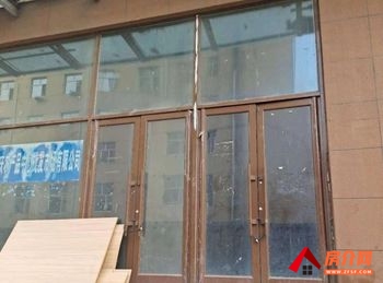 萨尔图经三街1000m²商铺出租，参考报价：面议