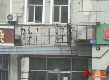 萨尔图百货大楼67m²商铺出租，参考报价：1675元/月