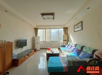 临桂金水湾翠园雅筑，3室2厅房子出租(整租)，租金每月900元