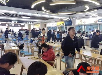 牡丹牡丹区委26m²商铺出租，参考报价：1100元/月