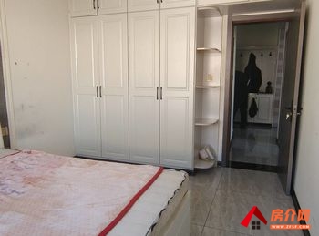 （花园委小区房屋出租）鸡冠花园委，2室1厅房子出租(整租)，租金每月1300元