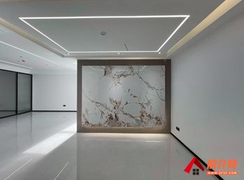 东聚嘉信商务中心 >182m²写字楼出租，参考报价：3276元/月