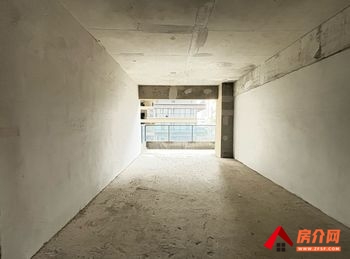 四代凤凰小区房屋出售，六盘水钟山四代凤凰 4室2厅，报价：88万元