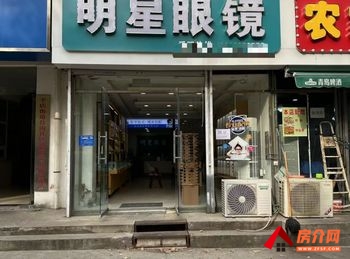 涧西涧西周边75m²商铺转让，参考报价：4000元/月