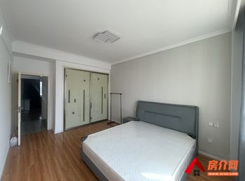 南阳卧龙文秀花园,3室2厅房子出租(合租)，租金每月500元