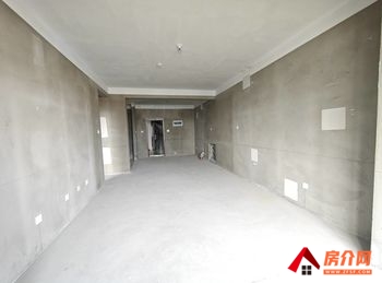 巴黎名城小区房屋出售，日照东港巴黎名城,3室2厅，报价：87万元