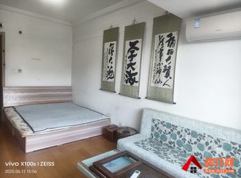 城阳卓越蔚蓝群岛(一期)，1室0厅房子出租(整租)，租金每月1050元