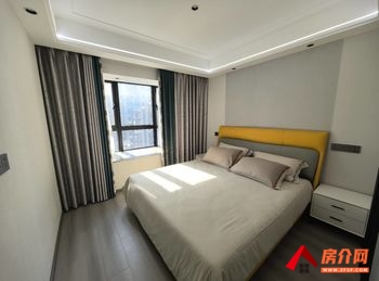 苍南县观澜苑，3室2厅二手房出售,报价：122.8万元