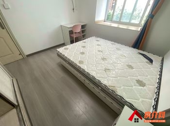 （金湖清水湾(西区)小区房屋出租）武汉东西湖金湖清水湾(西区),4室1厅房子出租(合租)，租金每月650元