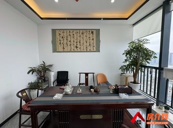 银都汇商务中心 >150m²写字楼出租，参考报价：4050元/月