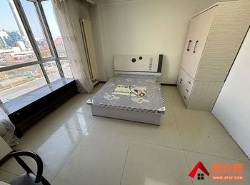 金凤丽园南区三期，2室2厅房子出租(合租)，租金每月349元