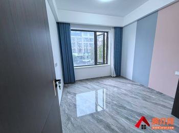 绿城义乌兰园小区房屋出售，北苑绿城义乌兰园，4室2厅，报价：596万元
