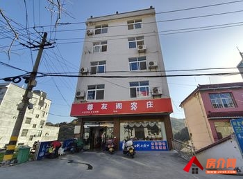 汉滨兴安公园600m²商铺转让，参考报价：2916元/月