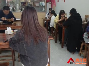 汉滨兴安公园50m²商铺转让，参考报价：面议
