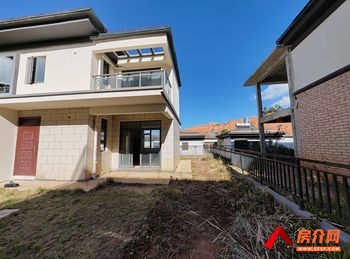 （大理十亩风岚一期小区二手房）大理大理市大理十亩风岚一期,2室2厅别墅出售,198万元