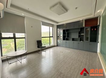 三亚恒大御府175m²写字楼出租，参考报价：9625元/月