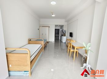 天涯建港新城，1室0厅房子出租(整租)，租金每月2300元