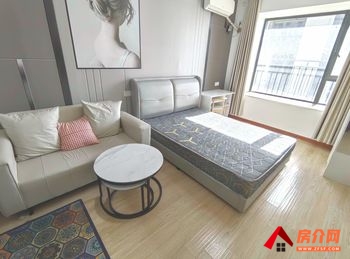 高新区南飞鸿玖玺大观，3室2厅房子出租(合租)，租金每月700元