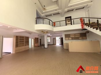 （体育路小区小区房屋出租）咸安体育路小区，6室2厅房子出租(整租)，租金每月4500元
